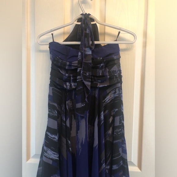 Le Chateau Halter Asymmetrical Dress (Size Small) - Picture 5 of 8